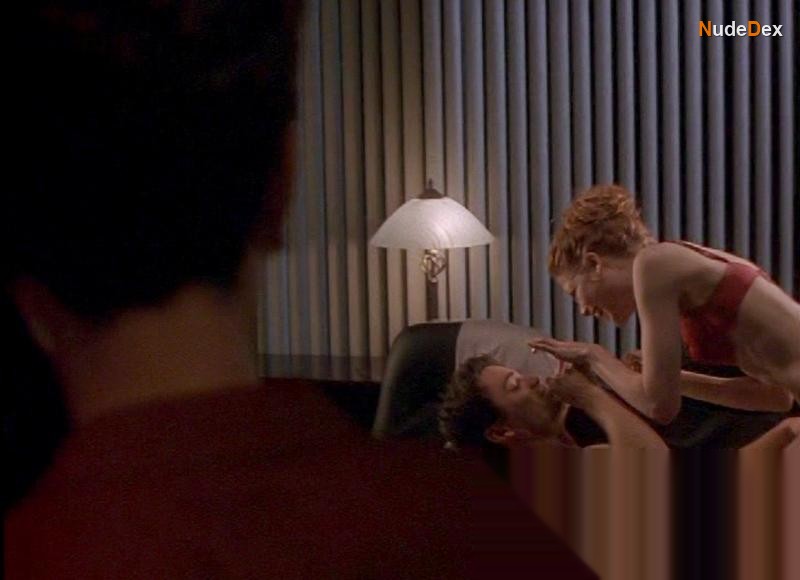 Amy Price-francis in Soul Food, photo 1