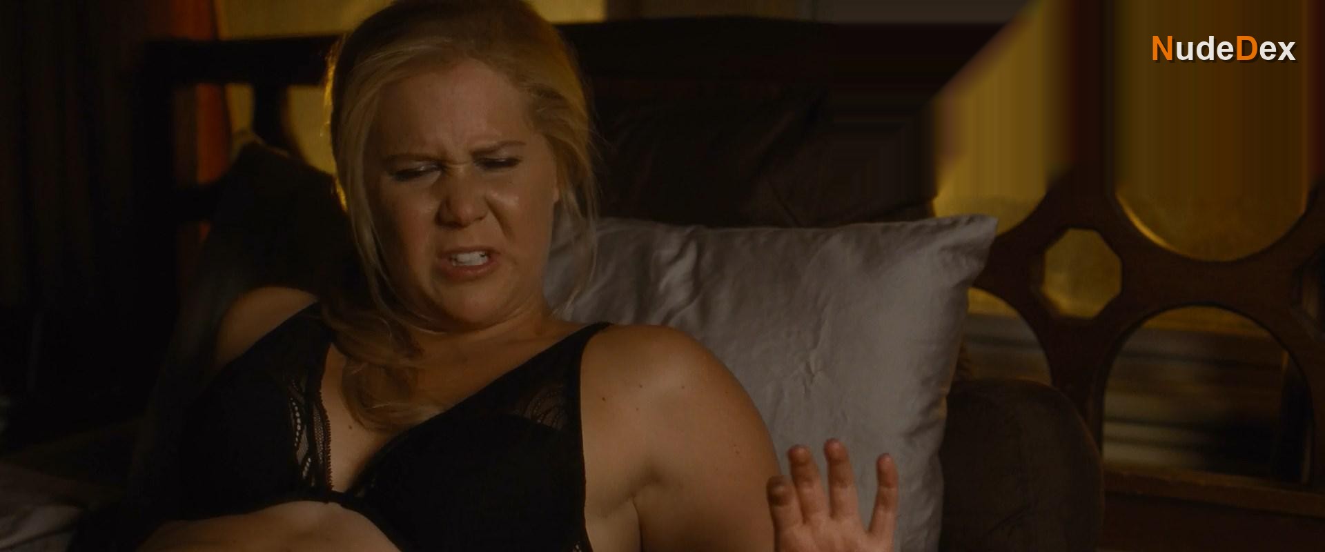 Amy Schumer in Trainwreck, photo 33