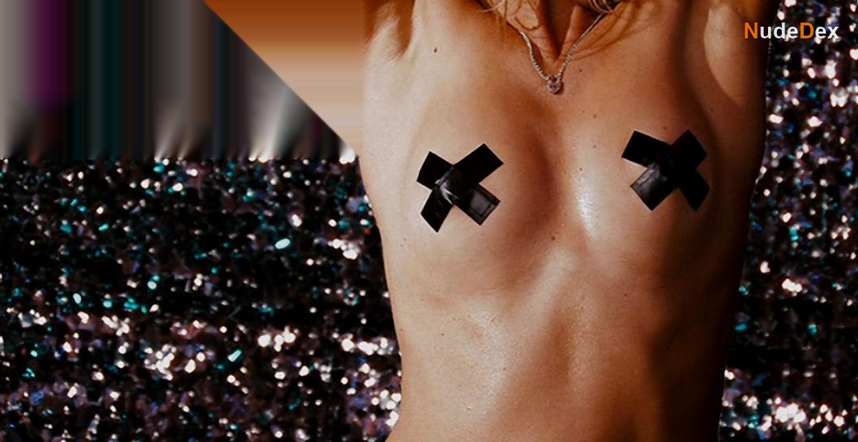 Amy Smart in Crank 2 High Voltage, photo 8