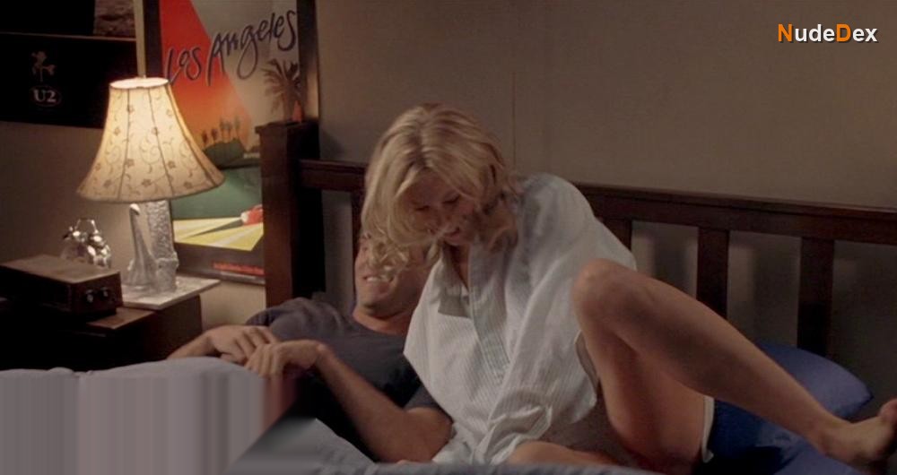 Amy Smart in Just Friends, photo 7