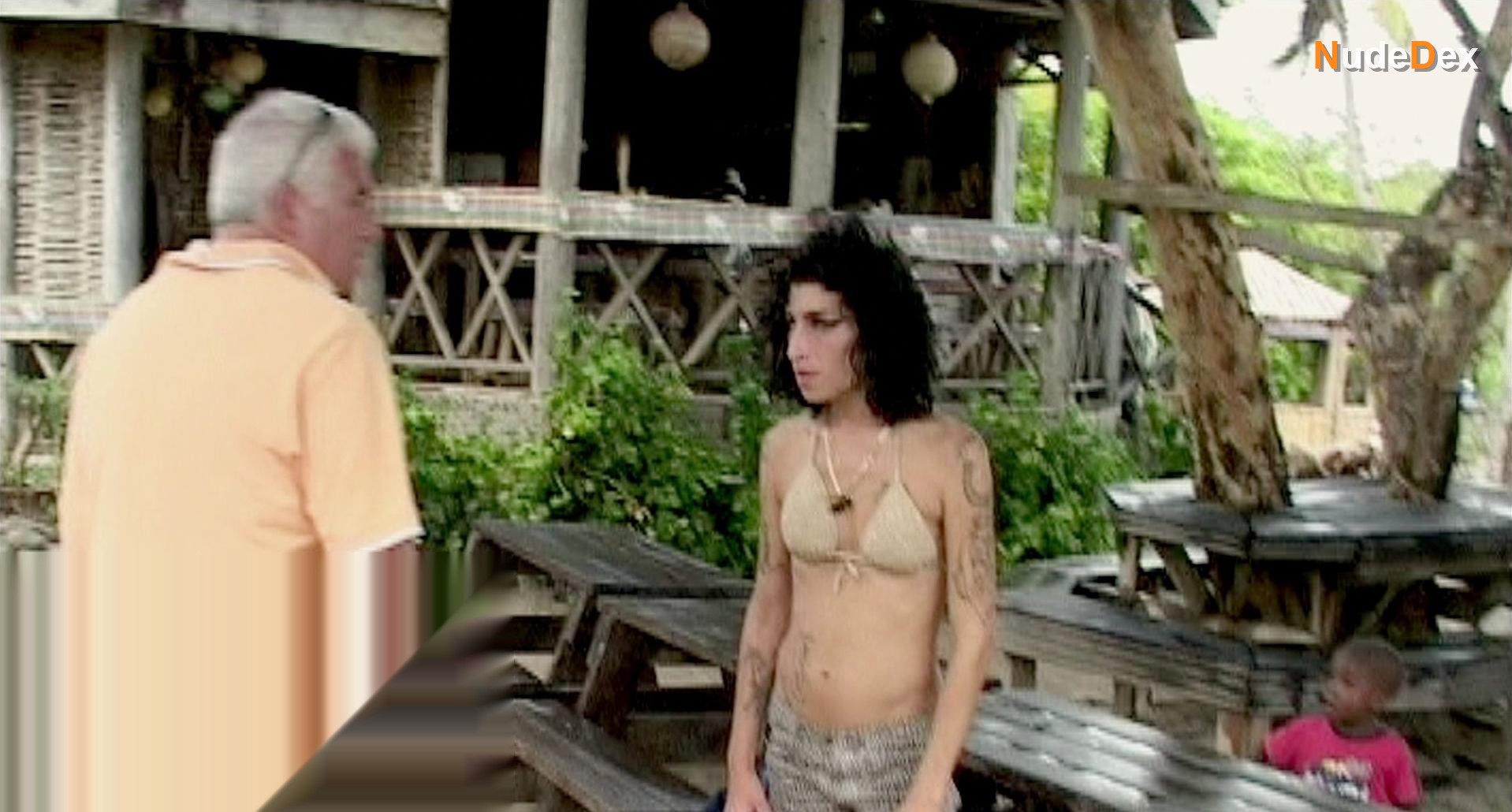 Amy Winehouse in Amy, photo 9