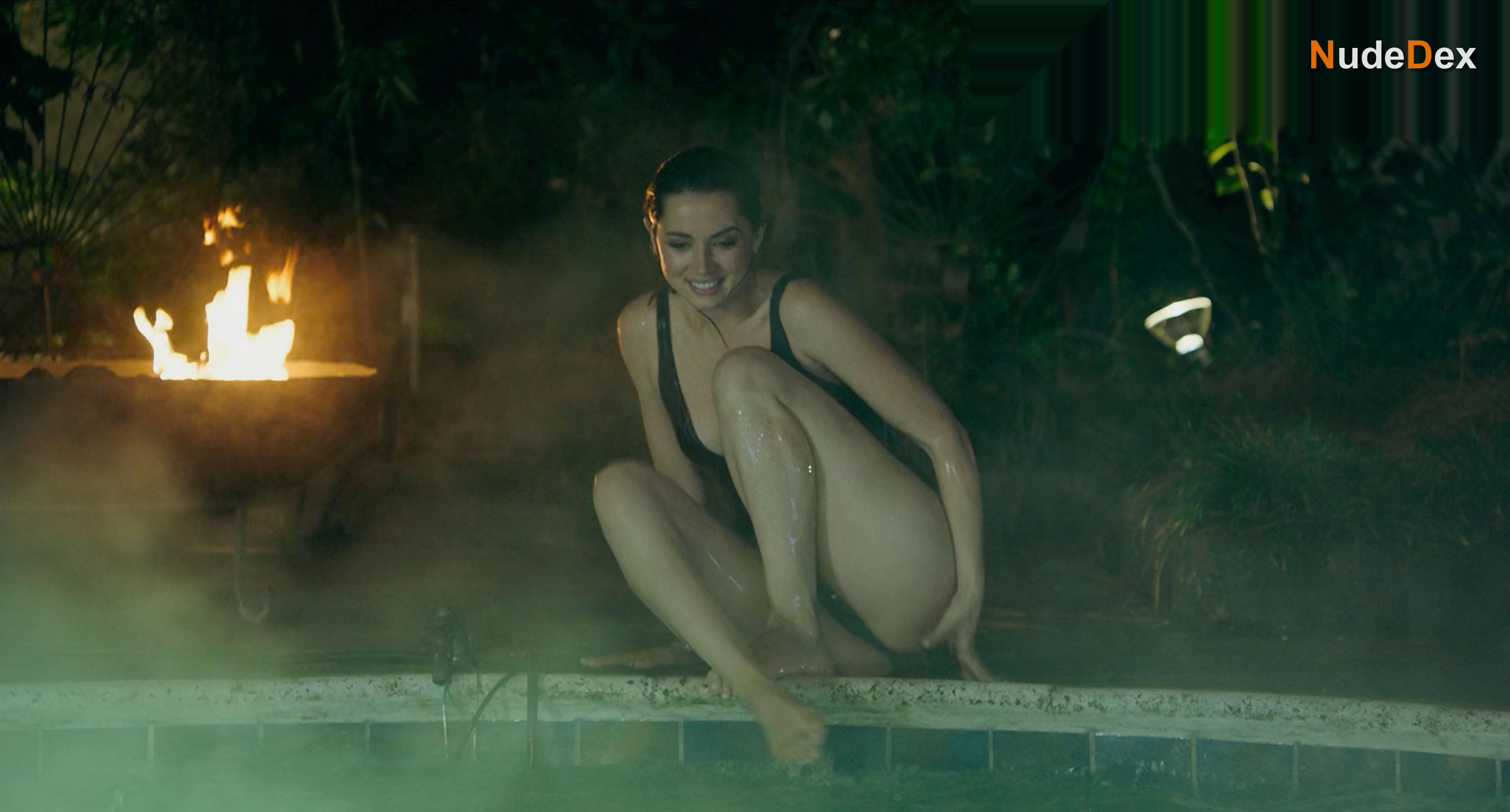 Ana De Armas in Deepwater, photo 4