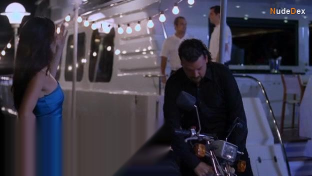 Ana De La Reguera in Eastbound Down, photo 7