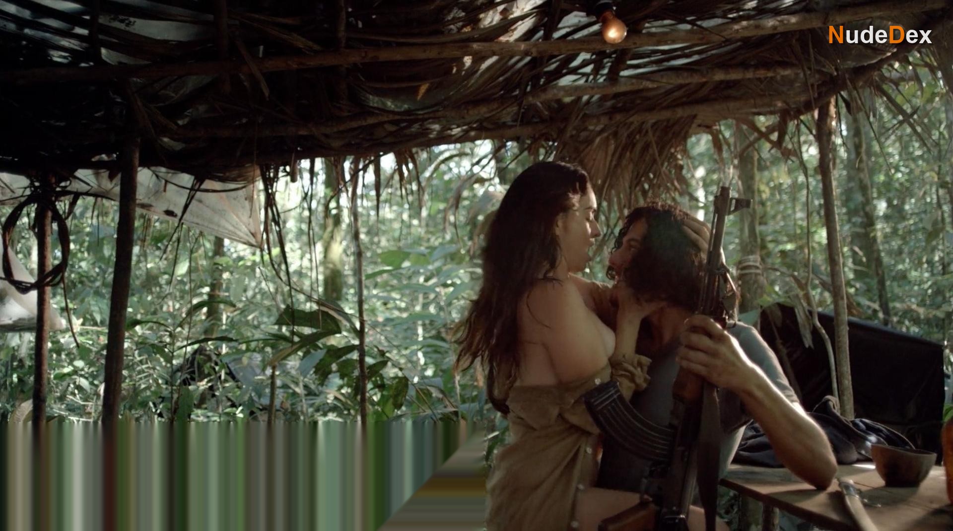 Ana De La Reguera in Narcos, photo 4