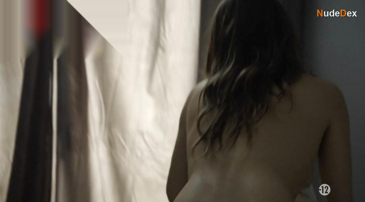Ana Girardot in The Returned, photo 5