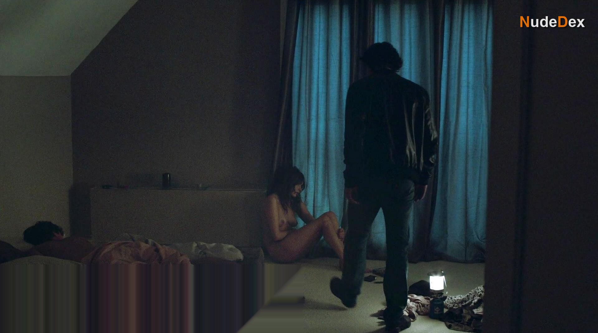 Ana Girardot in The Returned, photo 8