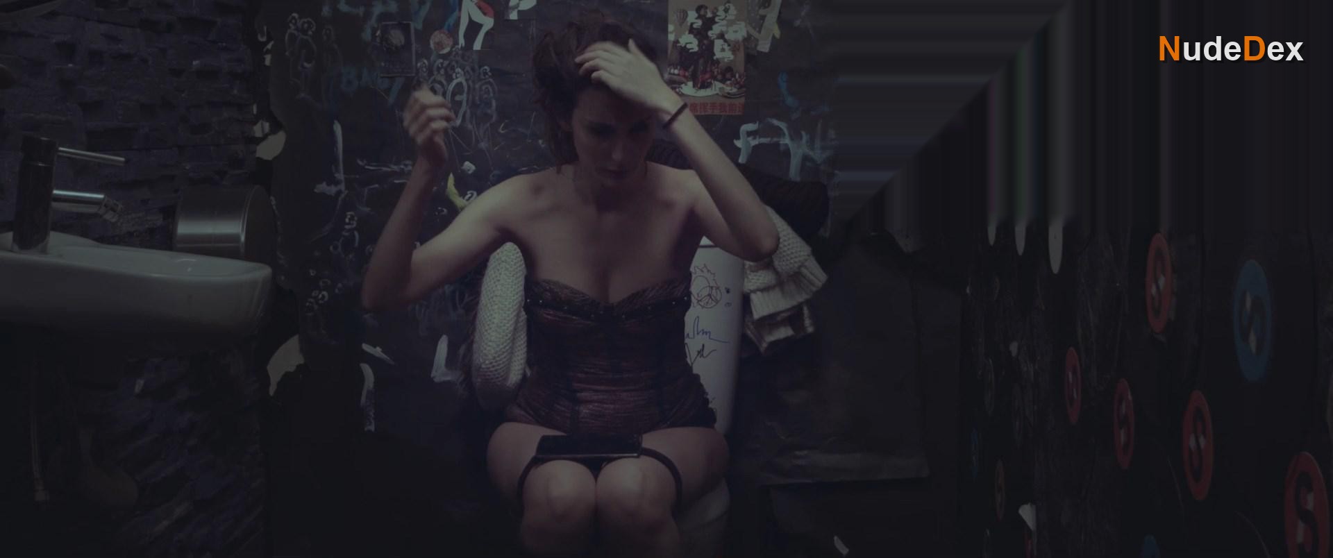 Ana Loig in Try, photo 20