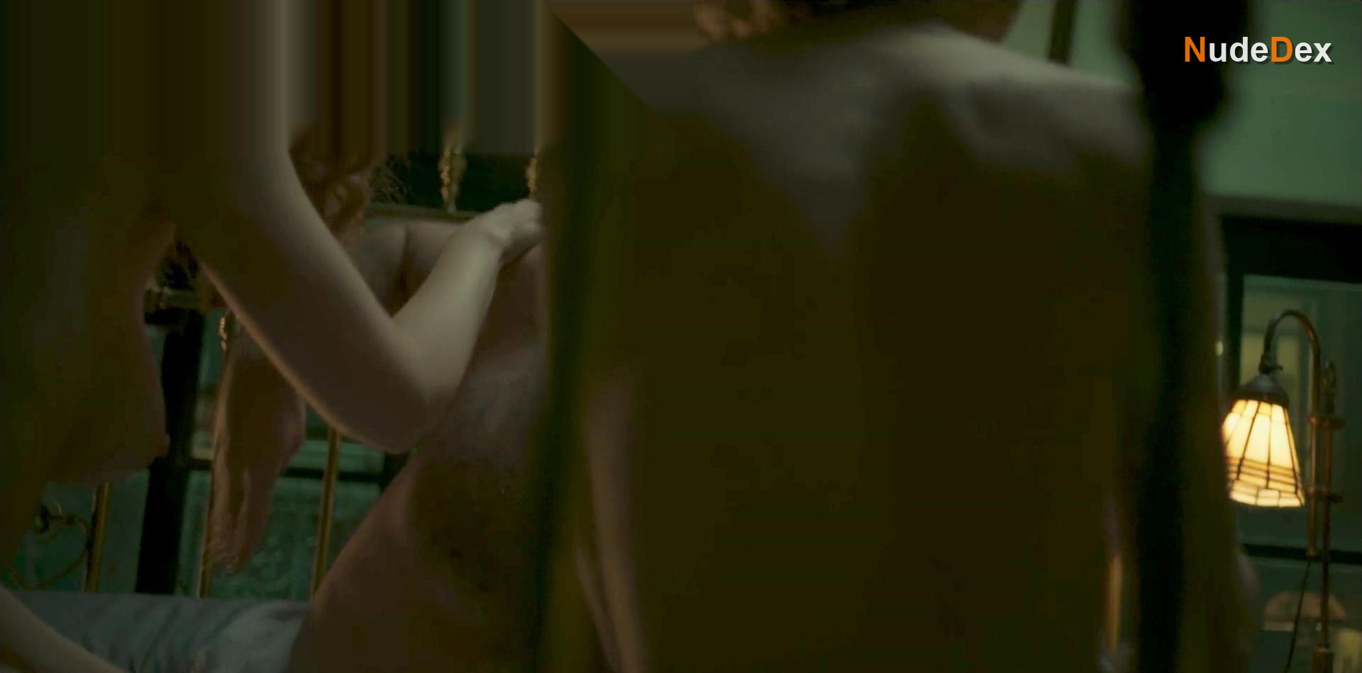 Ana Maria Polvorosa in Cable Girls, photo 3