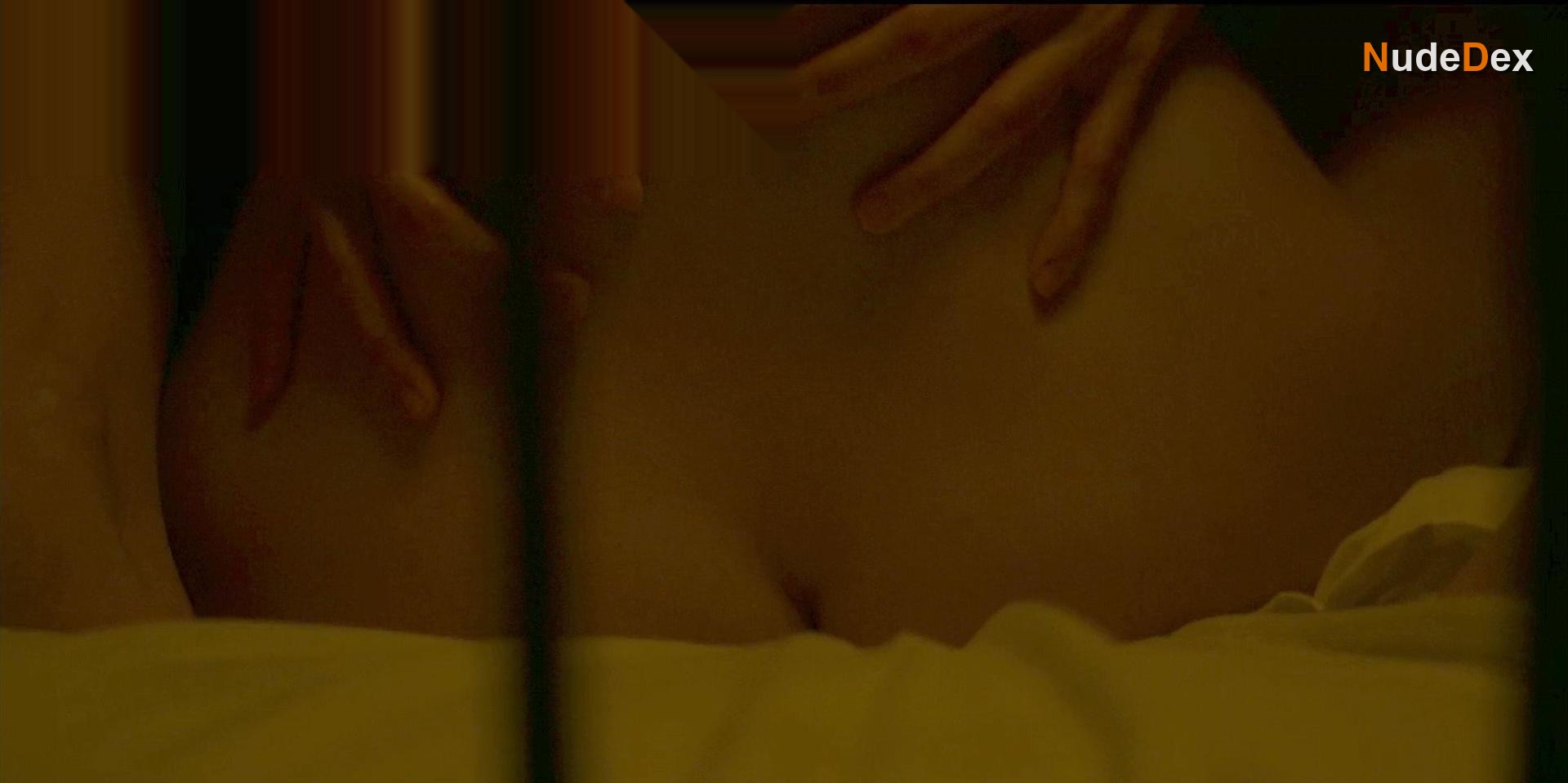 Ana Maria Polvorosa in Cable Girls, photo 14