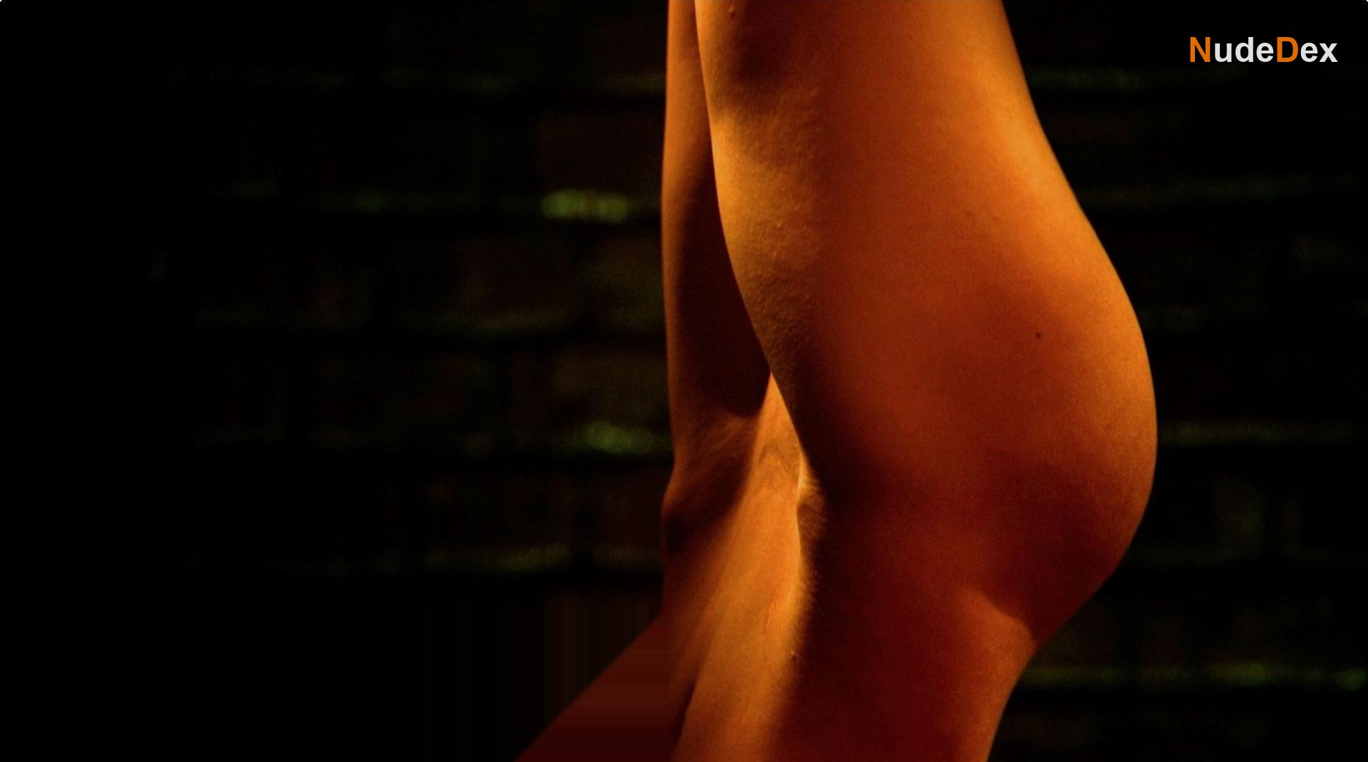 Ana Maria Saragia in Fright Night 2, photo 6