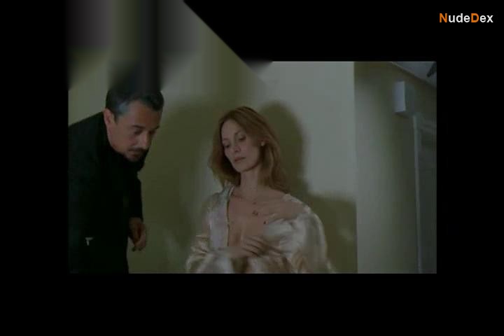 Ana Risueno in No Dejare Que No Me Quieras, photo 5
