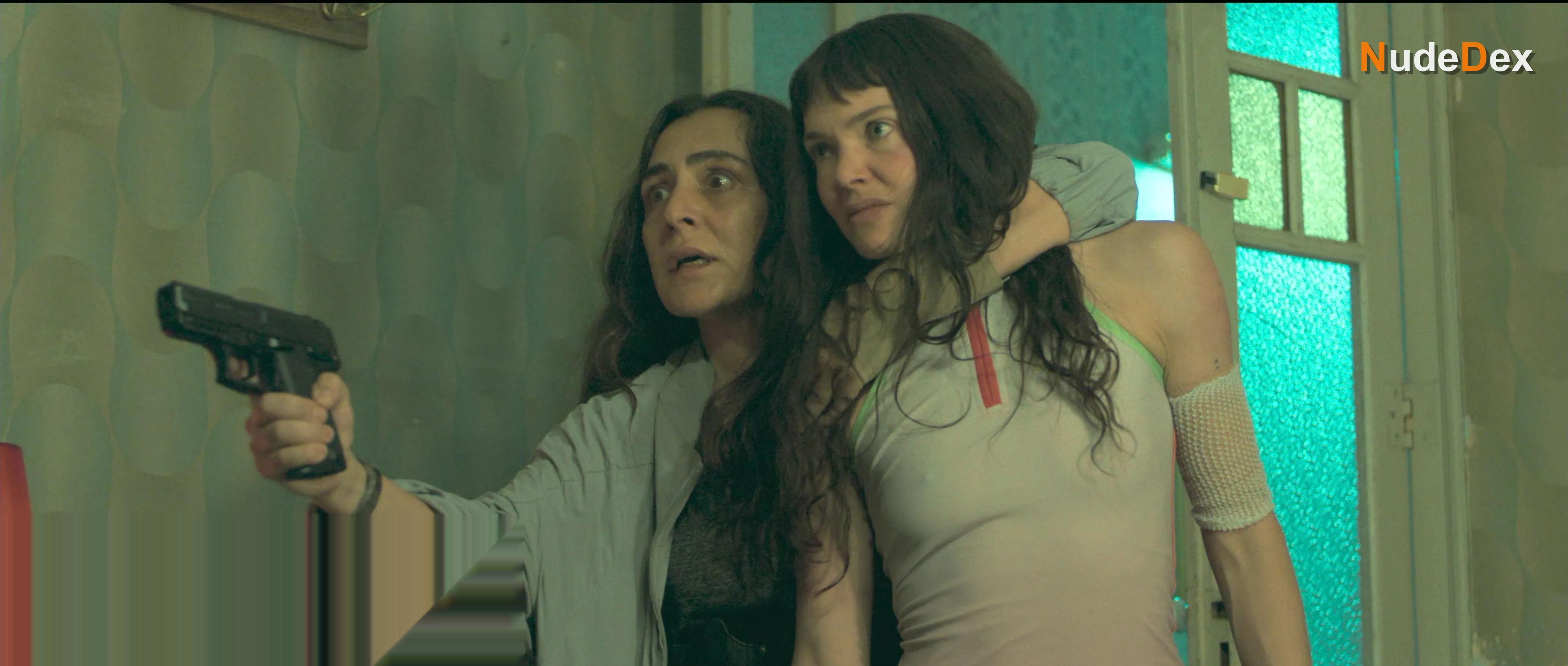 Ana Rujas in 8