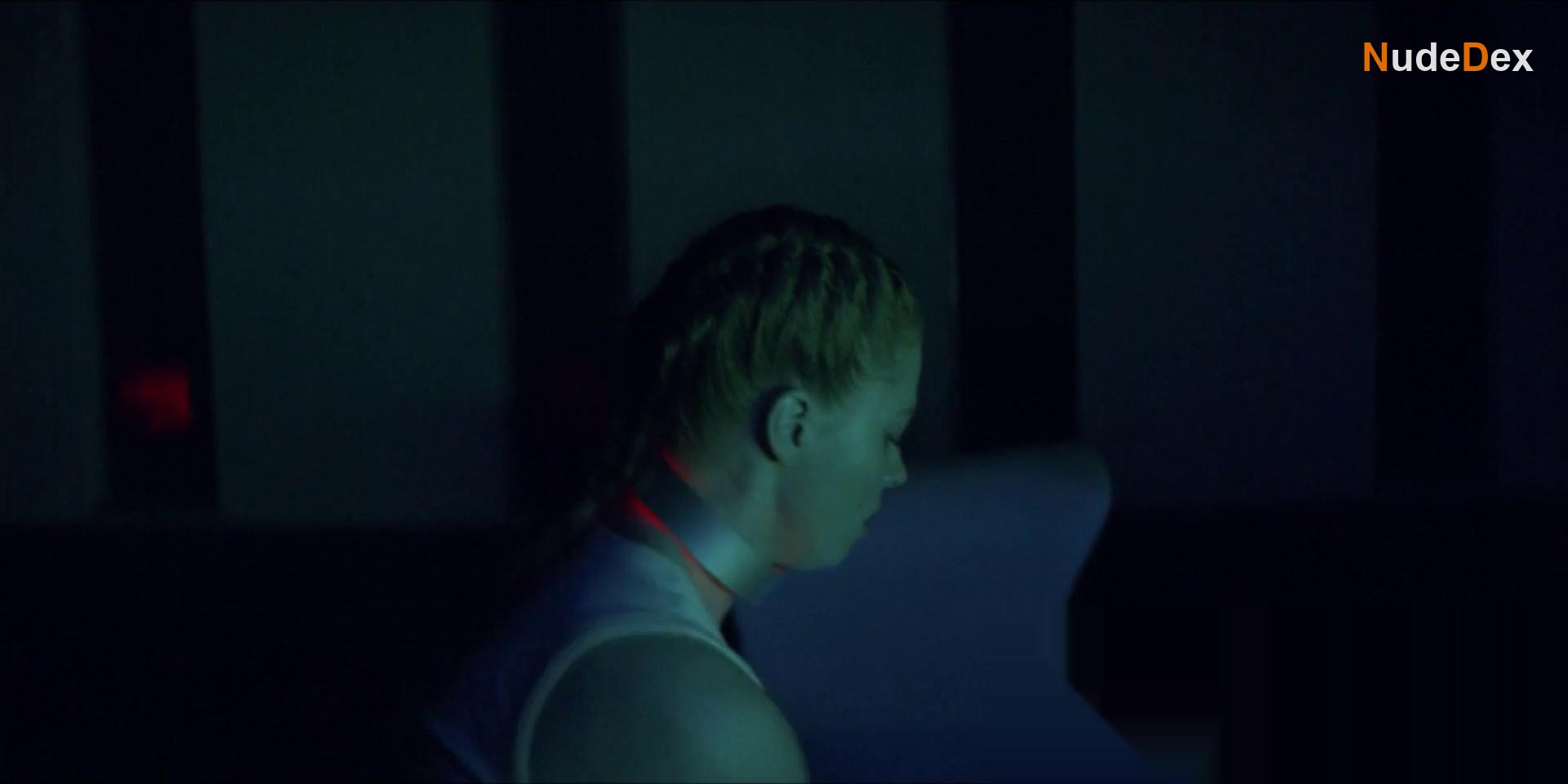 Anastasia Akatova in Darknet, photo 25