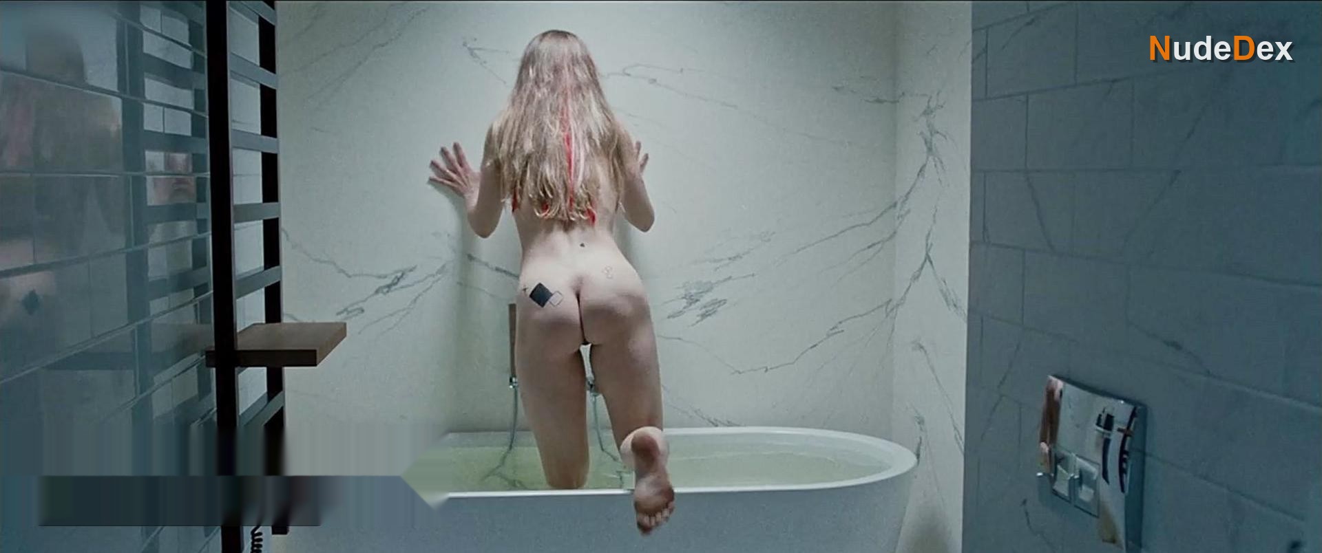Anastasiia Pustovit in Between Us, photo 6