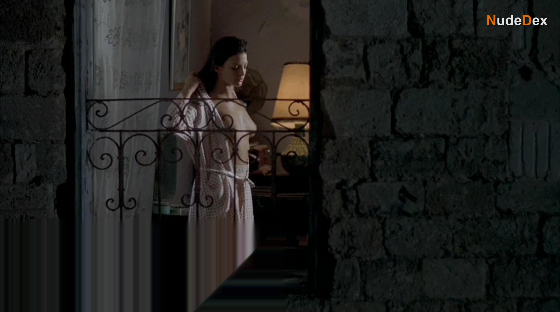 Anat Klausner in The Little Traitor, photo 3