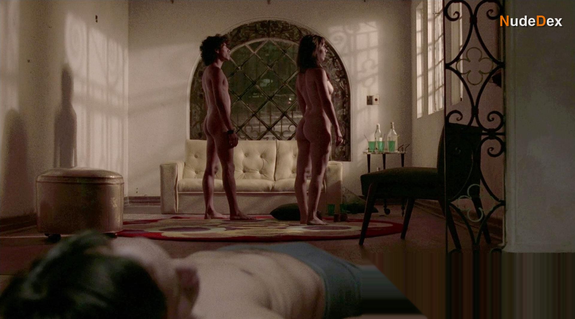 Andrea Portal in I Am Happiness On Earth, photo 7