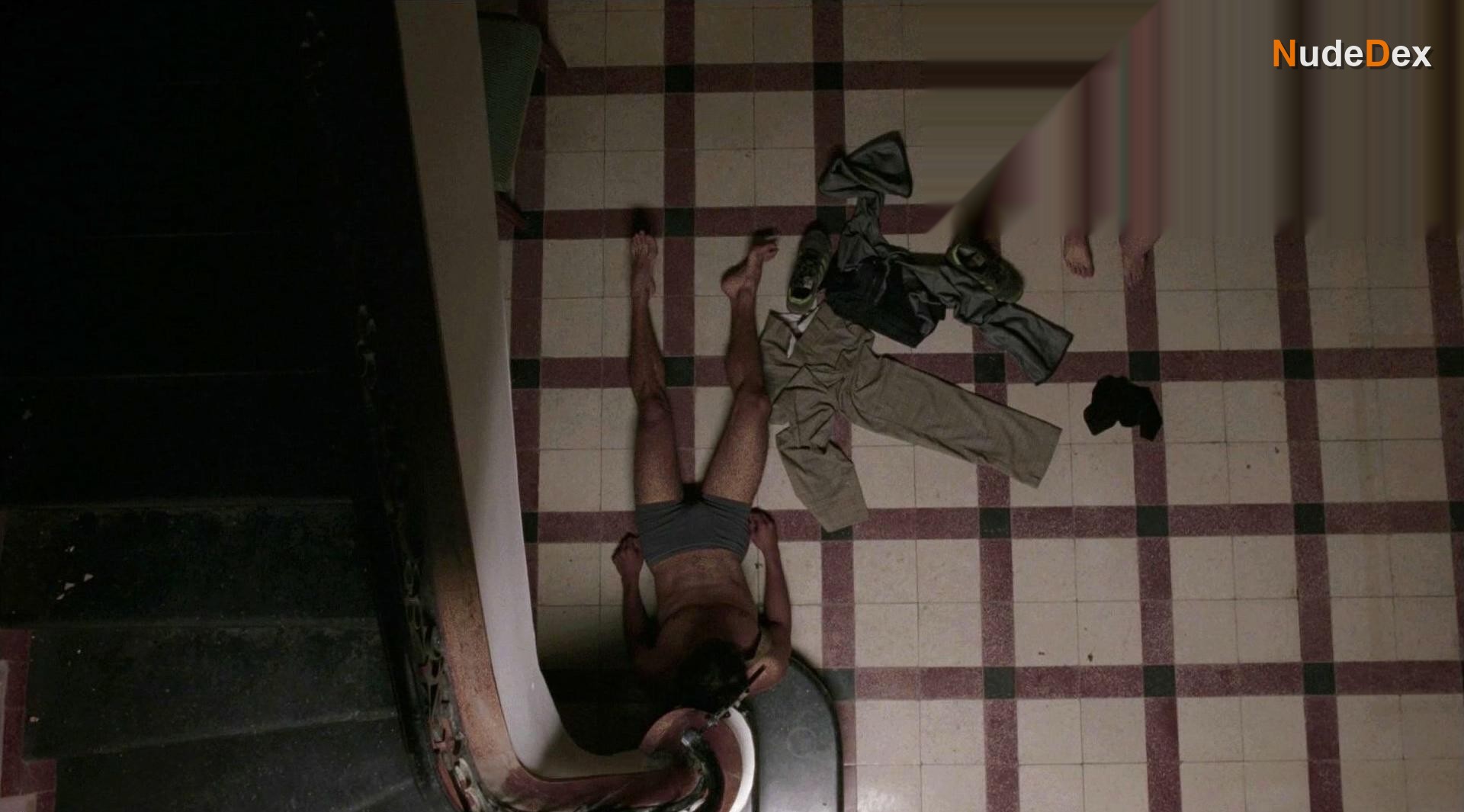 Andrea Portal in I Am Happiness On Earth, photo 10