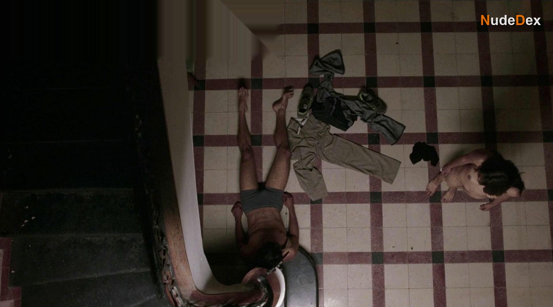 Andrea Portal in I Am Happiness On Earth, photo 11