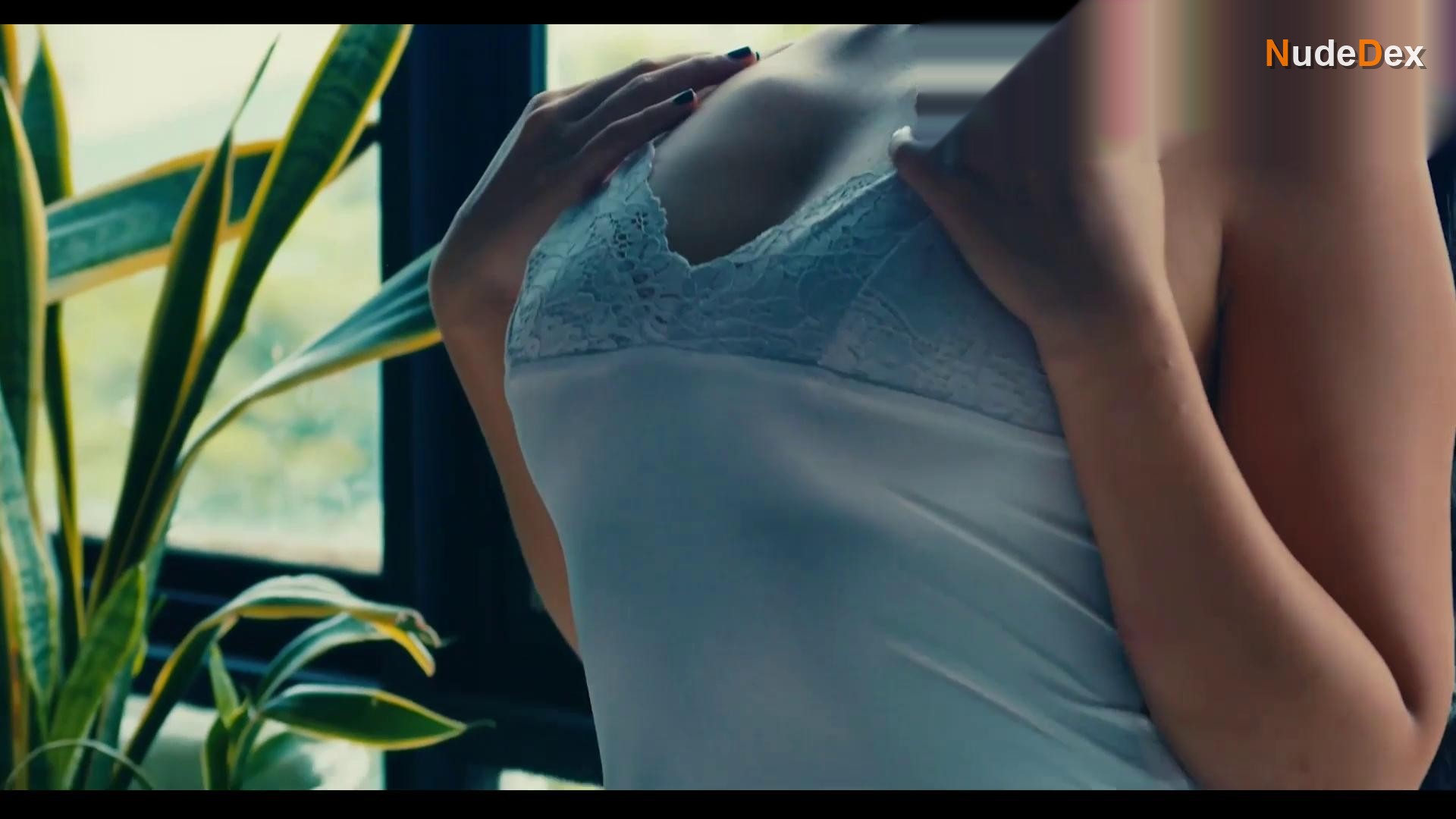 Angela Morena in Todo Kayod, photo 7