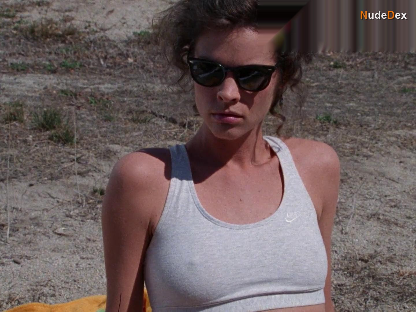 Dead Girls in Dead Girls, photo 5