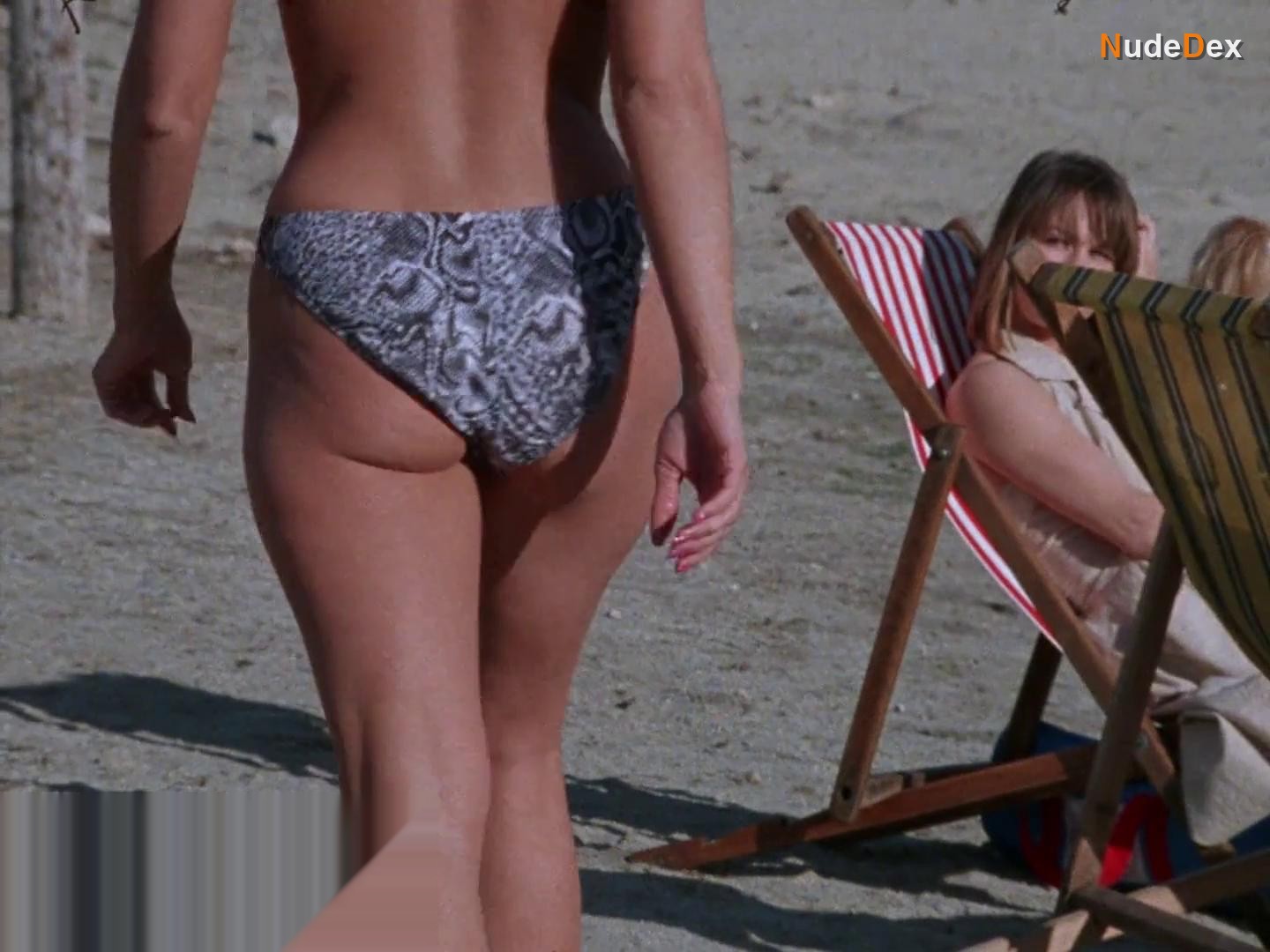 Dead Girls in Dead Girls, photo 8