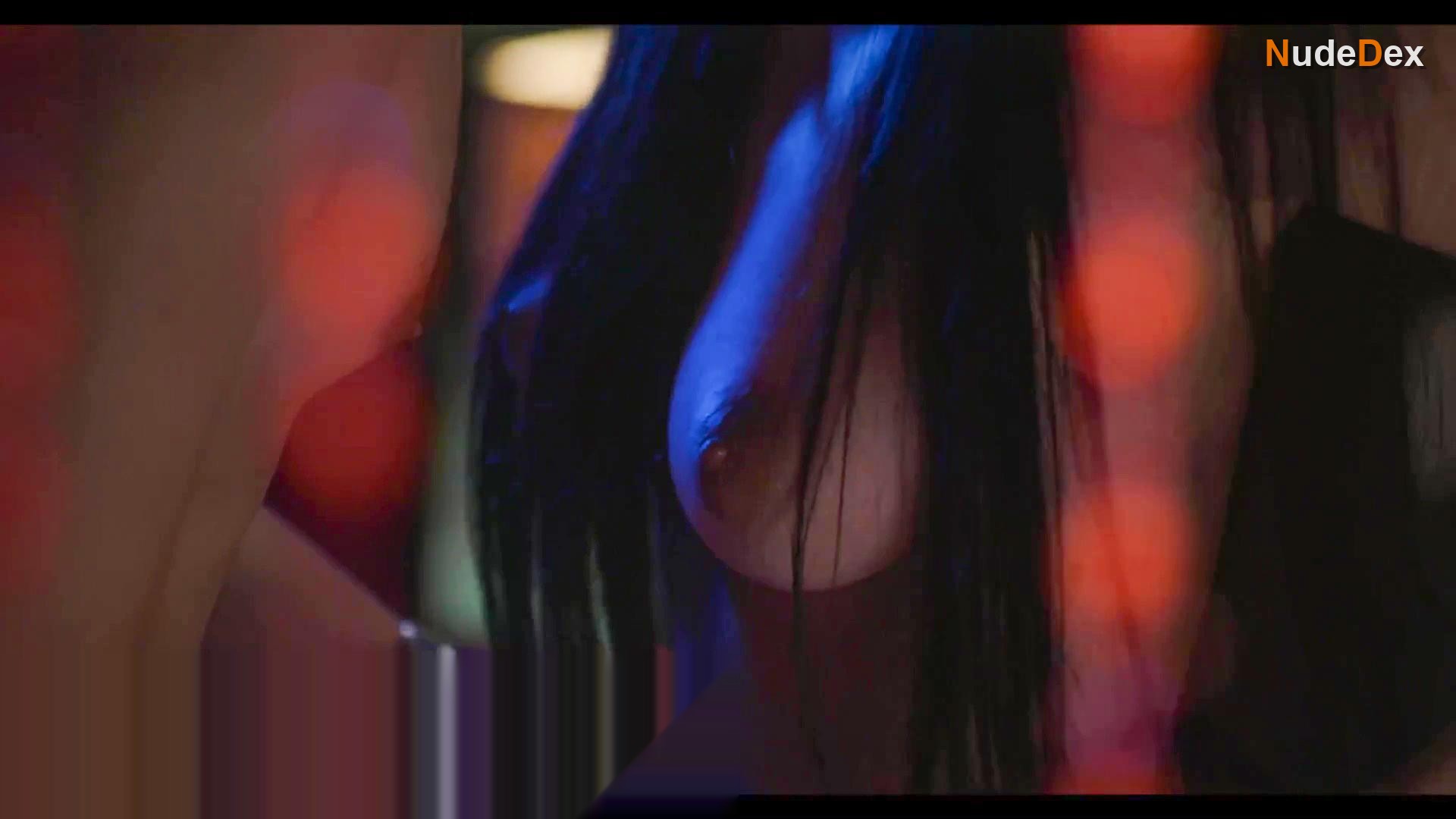Angelica Cervantes in An Affair To Forget, photo 15
