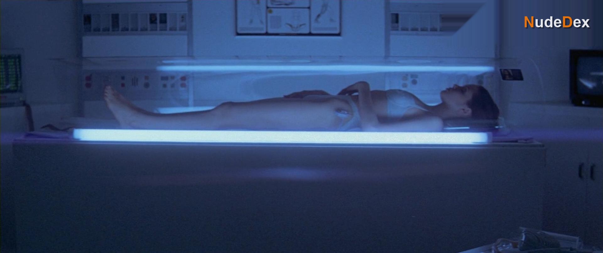 Cyborg 2 in Cyborg 2, photo 2