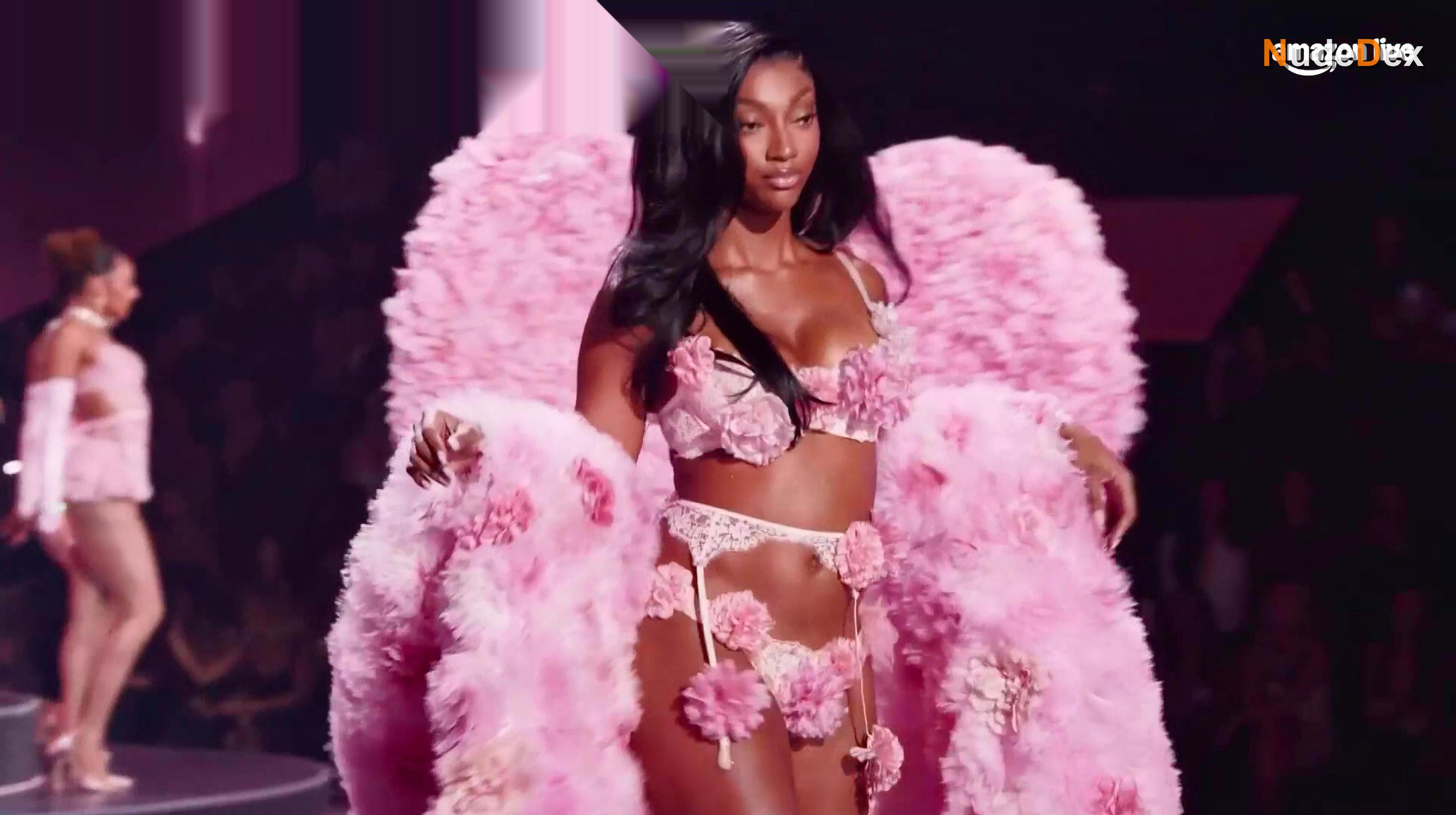 Angel Reese in The Victoria S Secret Fashion Show, photo 4