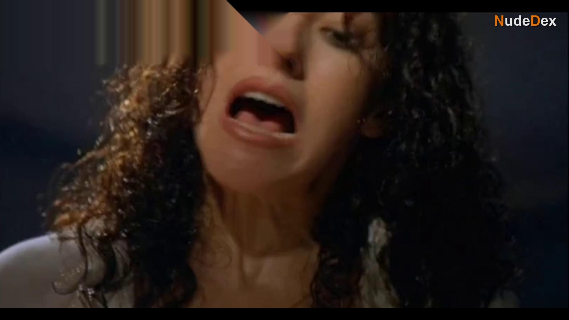 Anita Caprioli in Senza Movente, photo 4