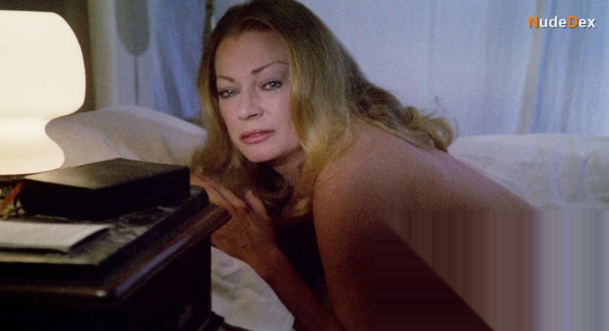 Anita Ekberg in Killer Nun, photo 2