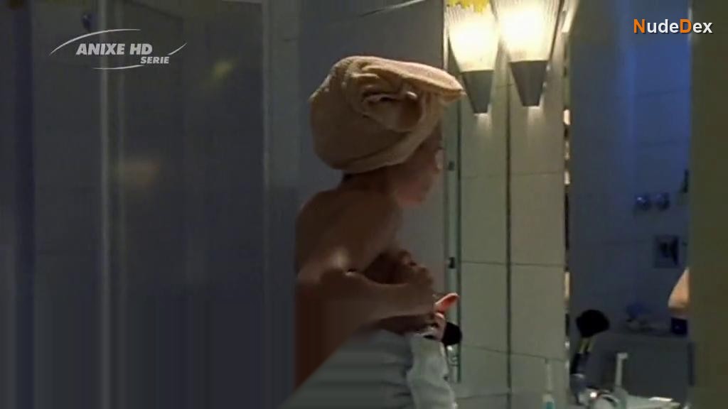 Anke Sevenich in Klinikum Berlin Mitte Leben In Bereitschaft, photo 3