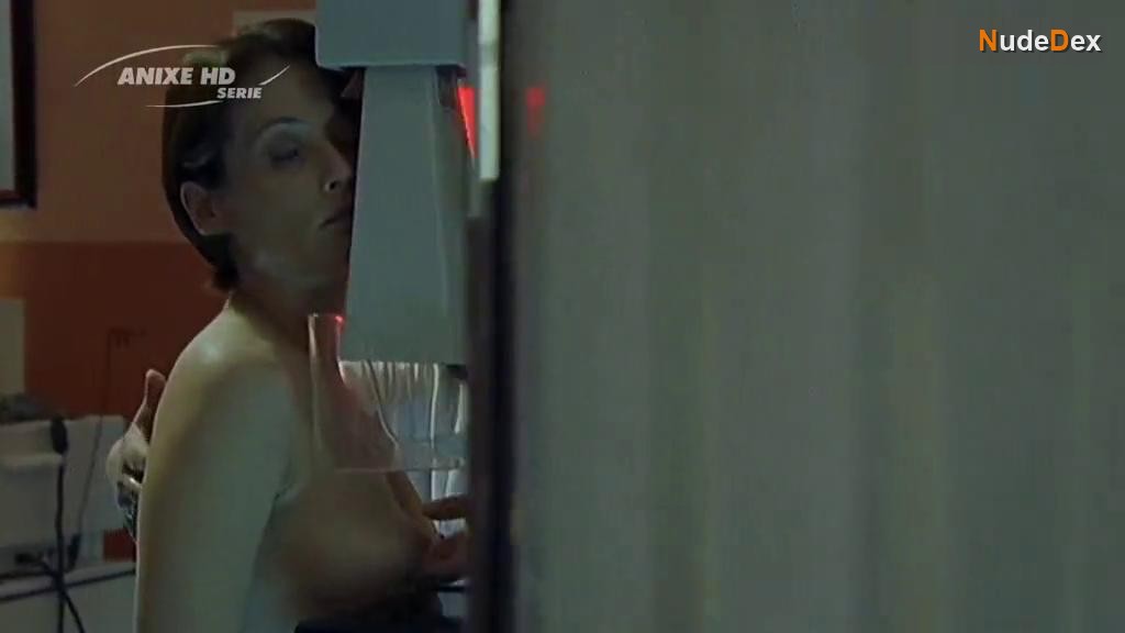 Anke Sevenich in Klinikum Berlin Mitte Leben In Bereitschaft, photo 8