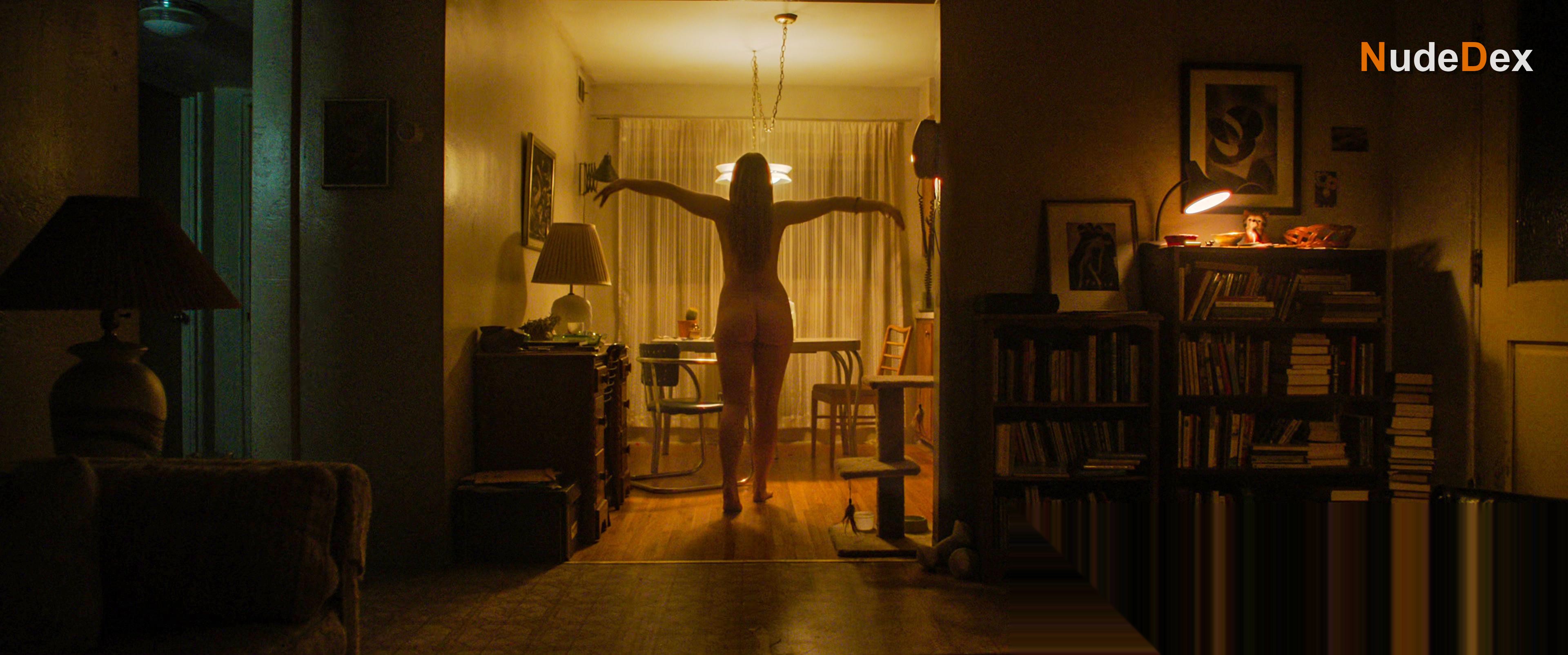 Anna Baryshnikov in Love Lies Bleeding, photo 1