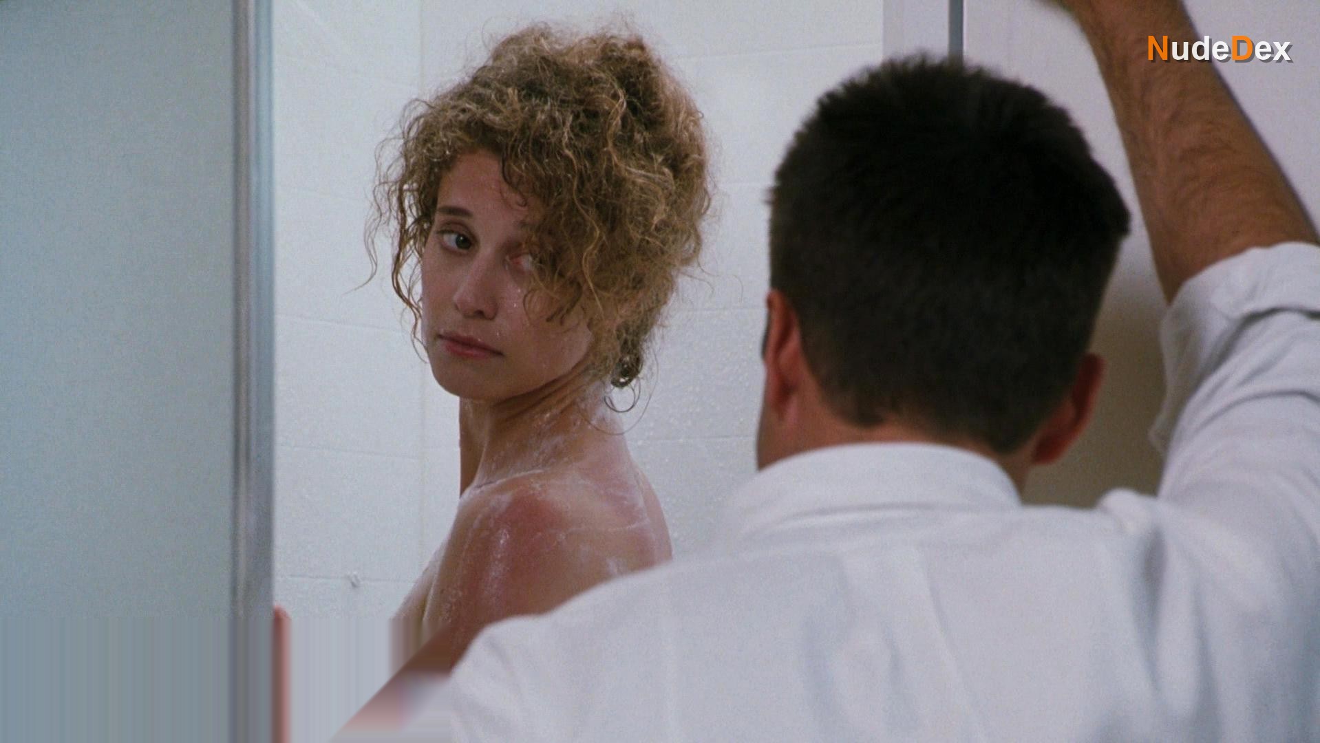 Annabella Sciorra in Internal Affairs, photo 3