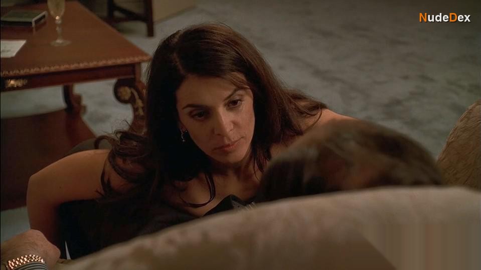 Annabella Sciorra in The Sopranos, photo 1