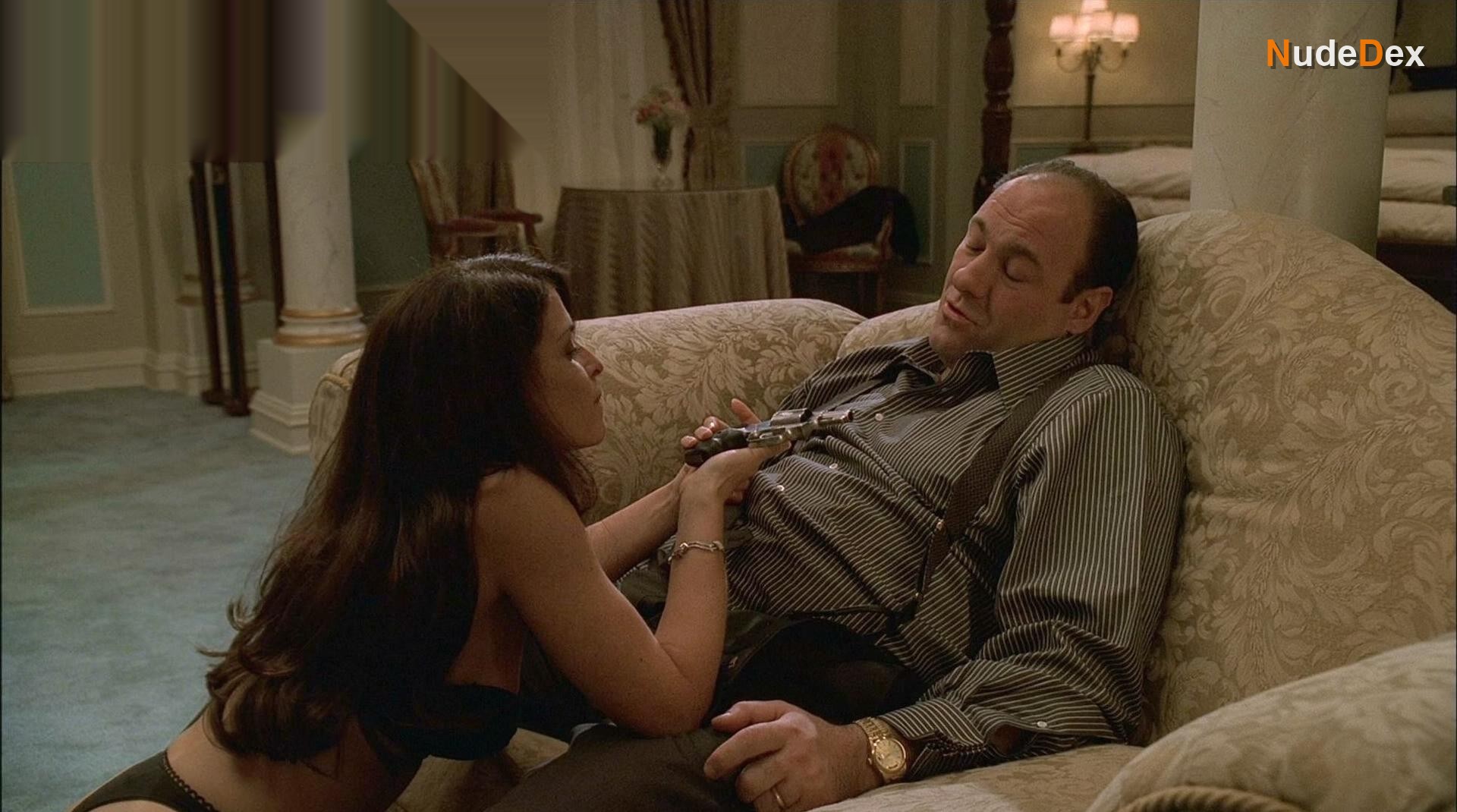 Annabella Sciorra in The Sopranos, photo 8