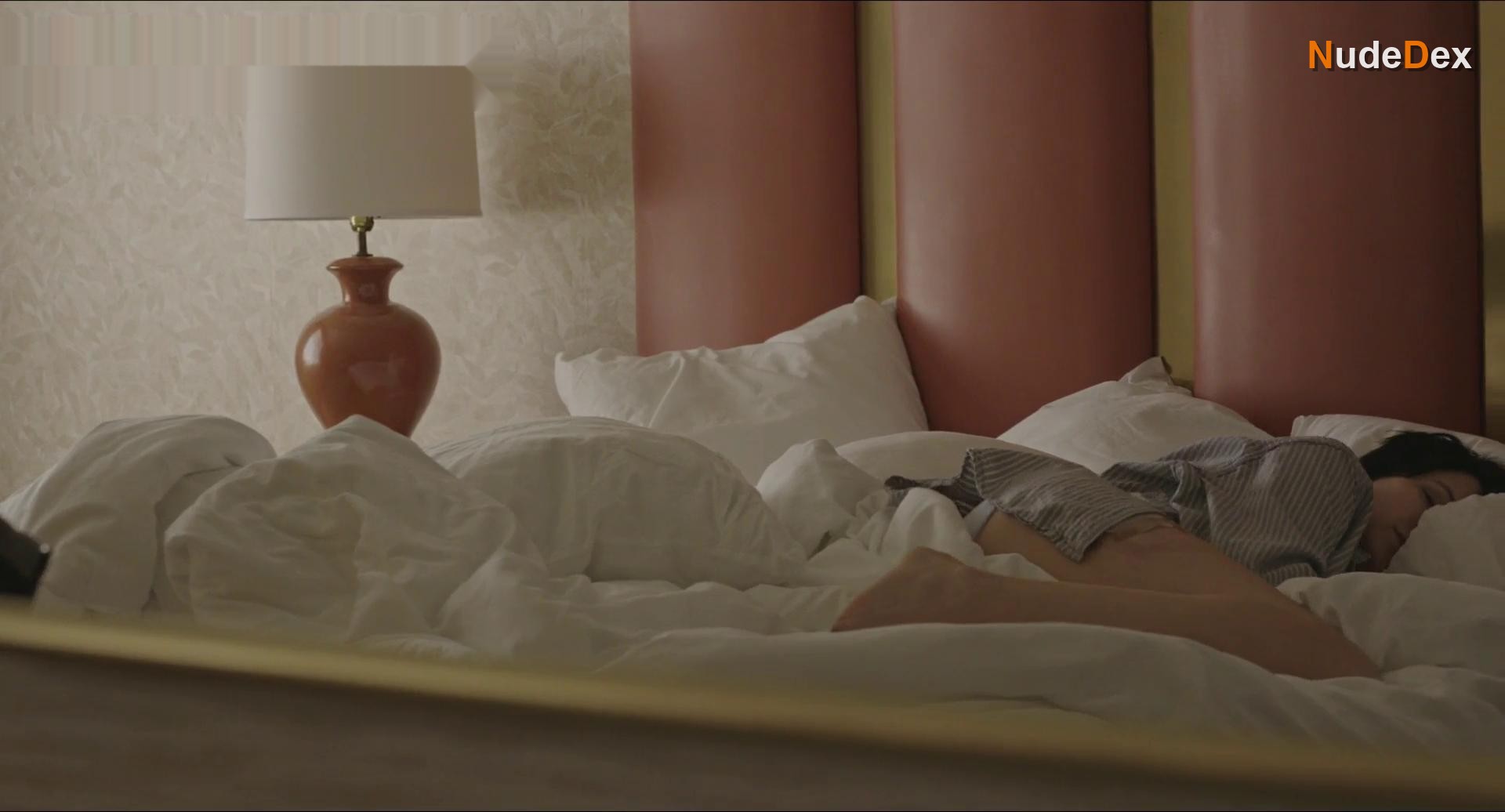 Annabelle Dexter-jones in Bad Things, photo 1