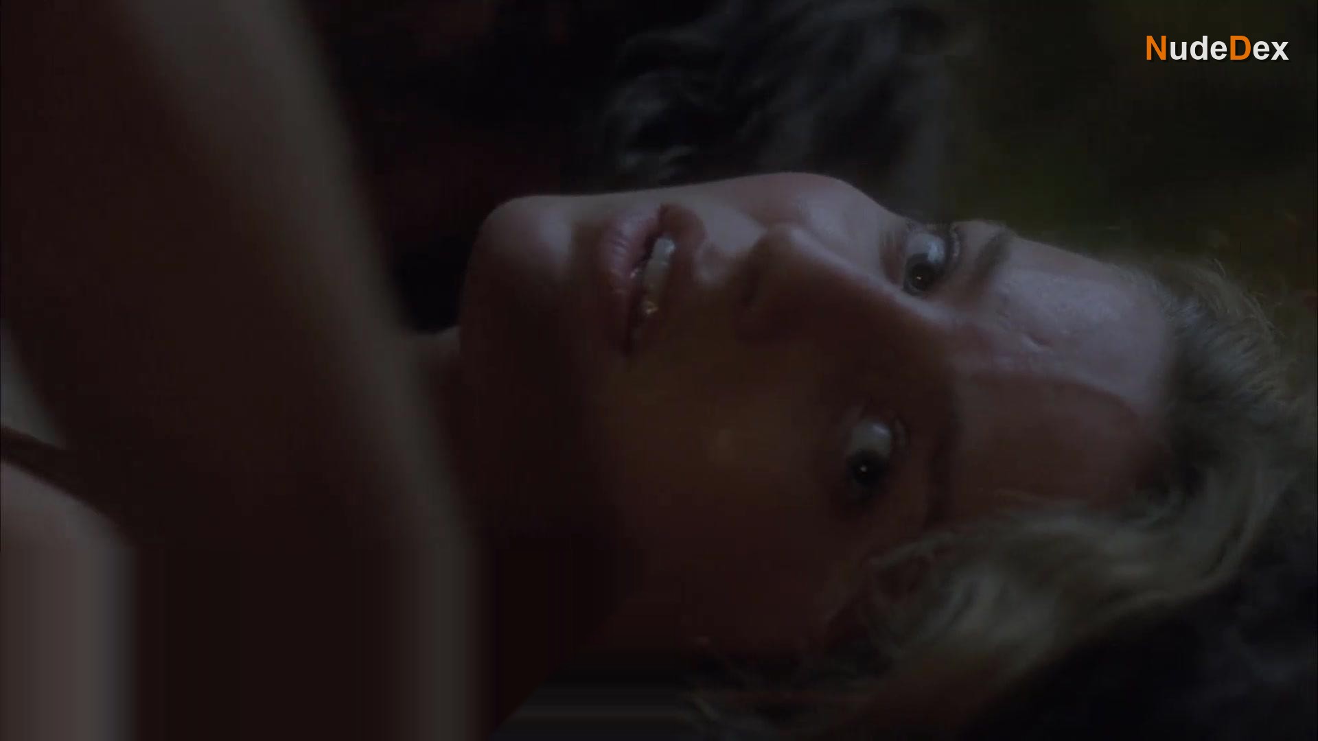 Annabelle Wallis in The Lost Future, photo 16