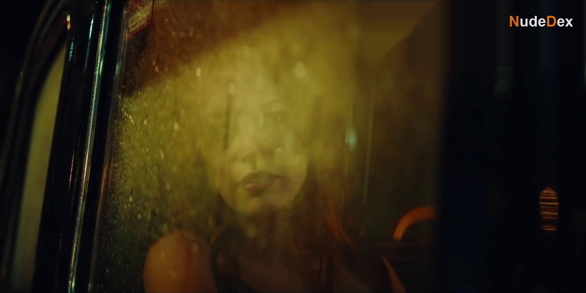 Annabel Scholey in The Couple Next Door, photo 3