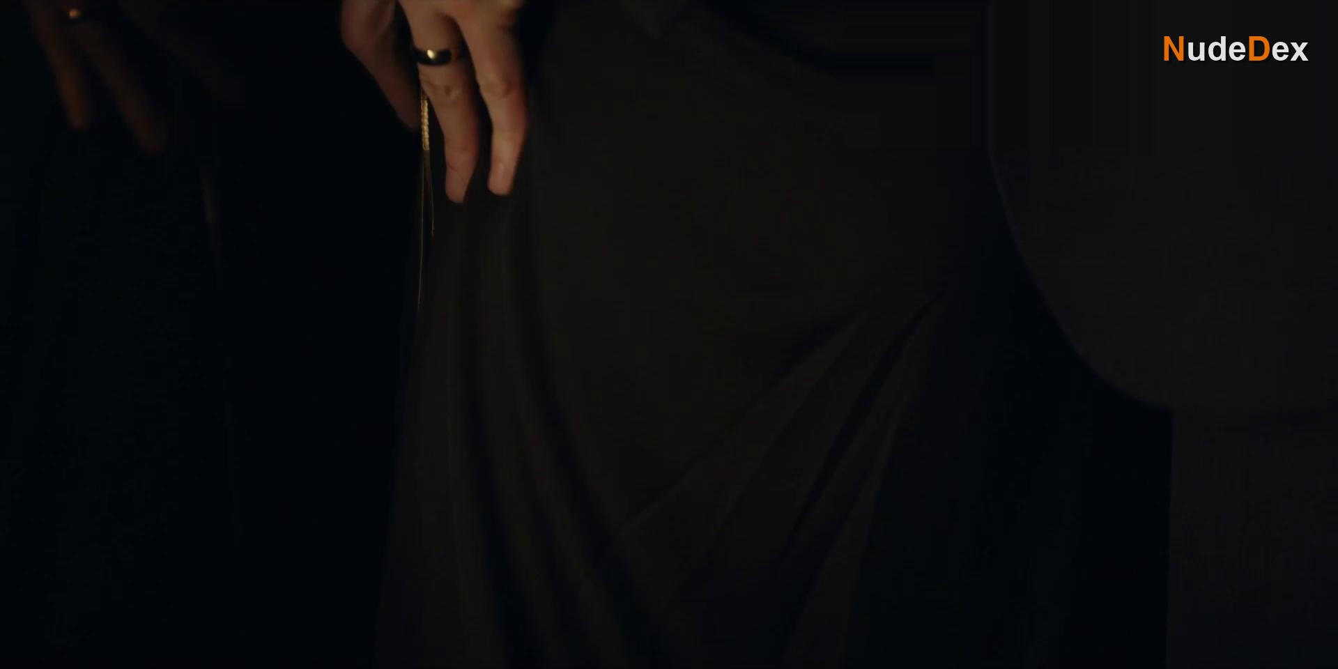 Annabel Scholey in The Couple Next Door, photo 20