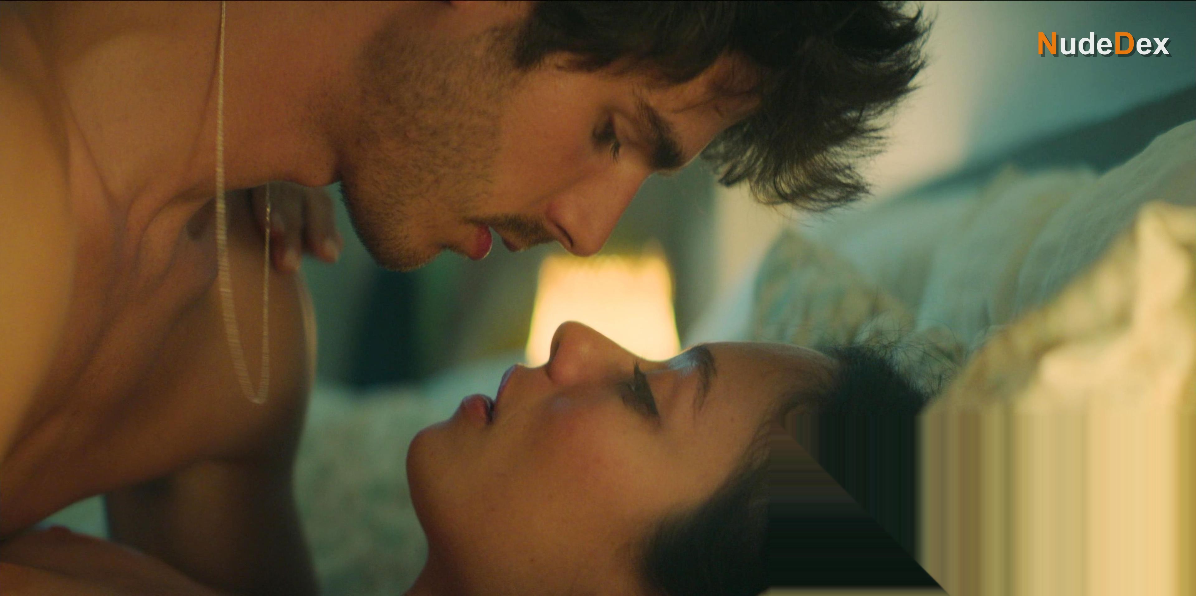 Anna Castillo in A Perfect Story, photo 19