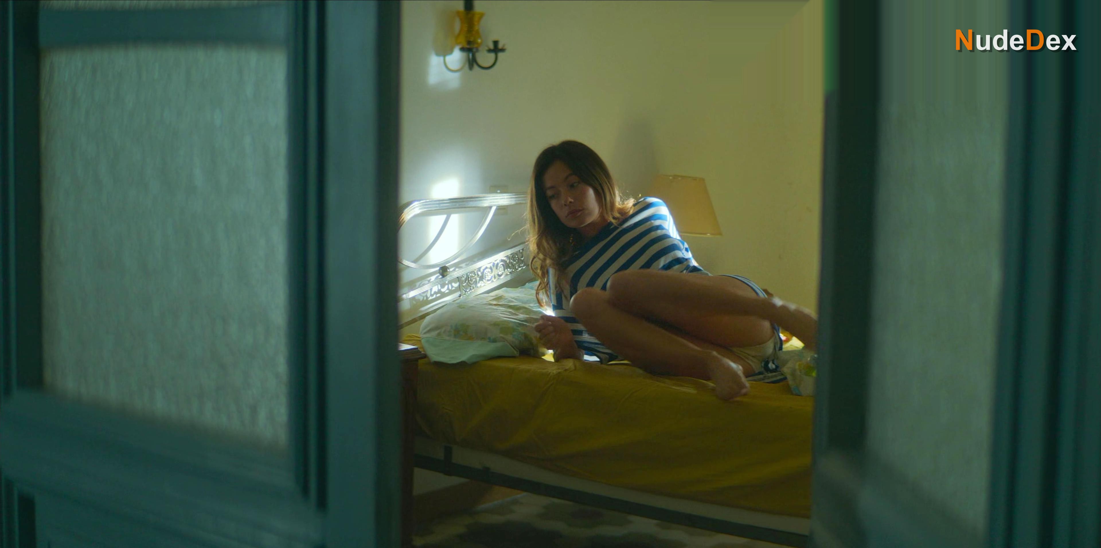Anna Castillo in A Perfect Story, photo 21