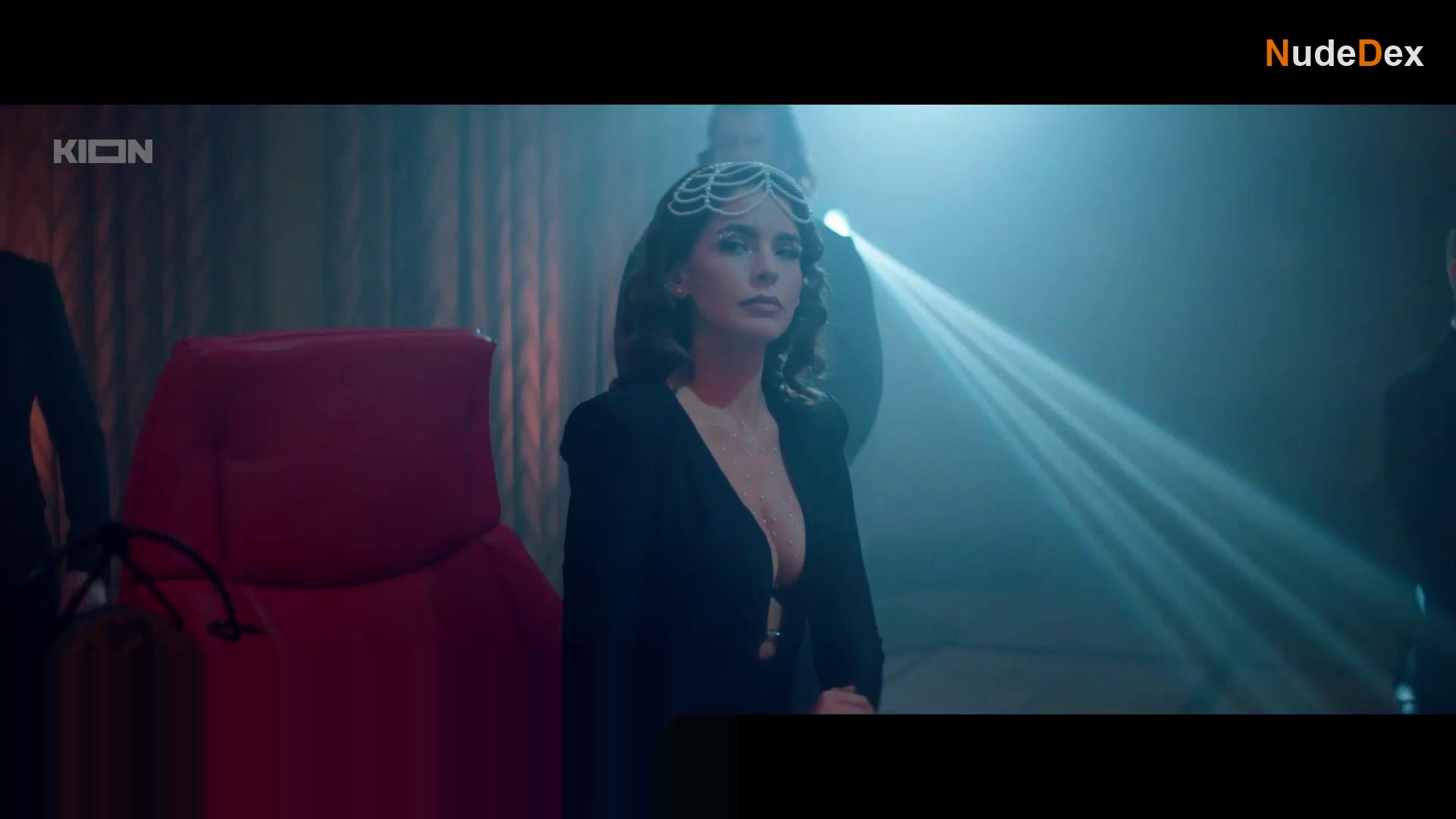 Anna Egomina in Life On Call, photo 4