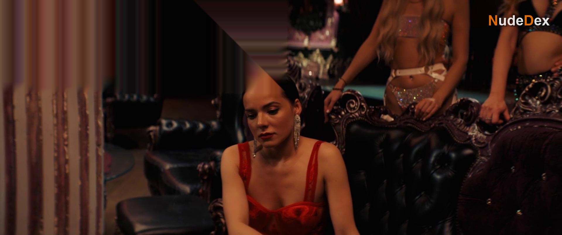Anna Glaube in Life On Call, photo 54