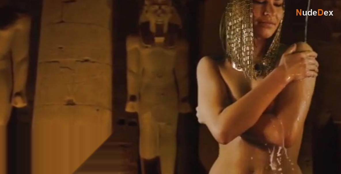 Anna Kuzovkova in The League Of Superheroes, photo 3