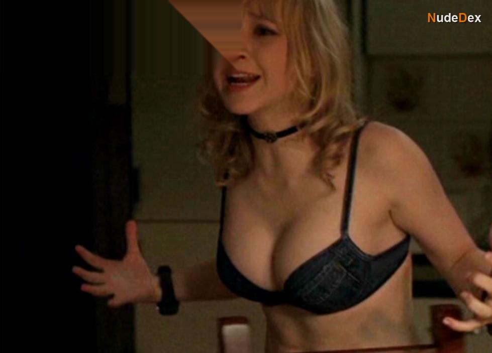 Anna Maria Muhe in Big Girls Don't Cry, photo 9