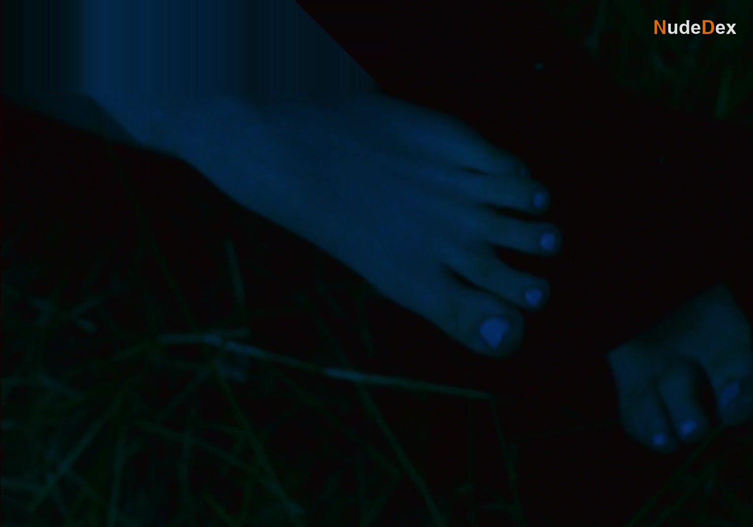 Anna Maria Muhe in Big Girls Don't Cry, photo 13