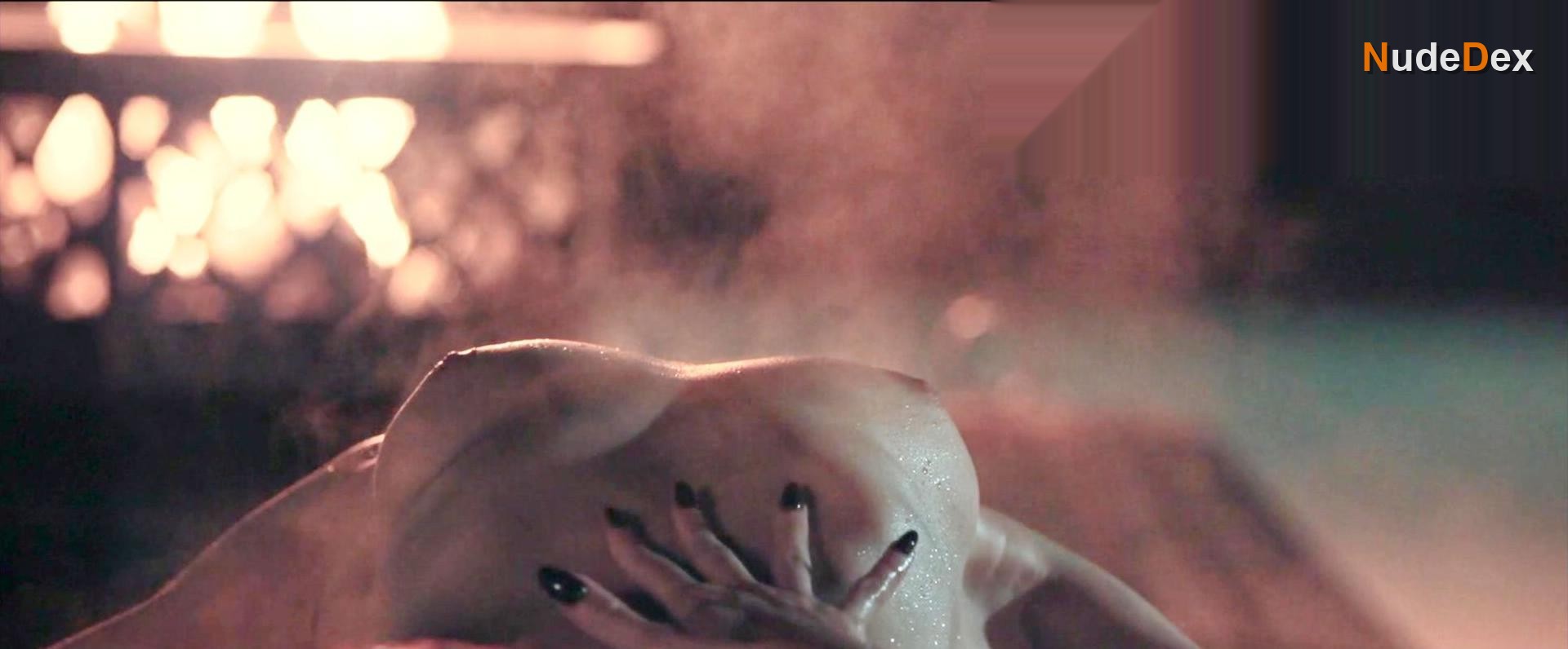 Anna Maria Sieklucka in Compulsion, photo 4