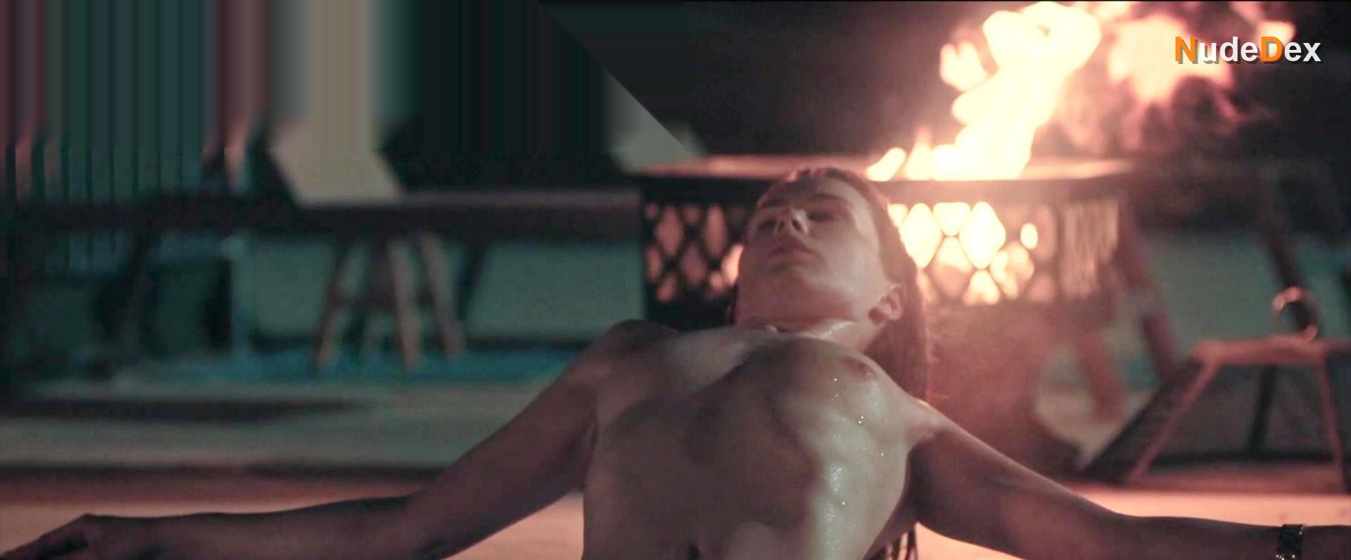 Anna Maria Sieklucka in Compulsion, photo 10