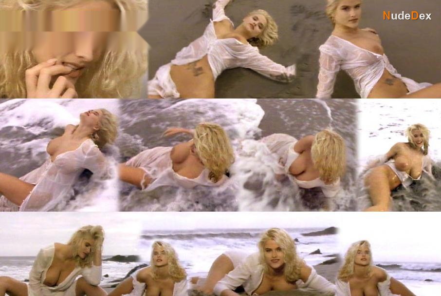 Anna Nicole Smith in Playboy The Best Of Anna Nicole Smith, photo 2